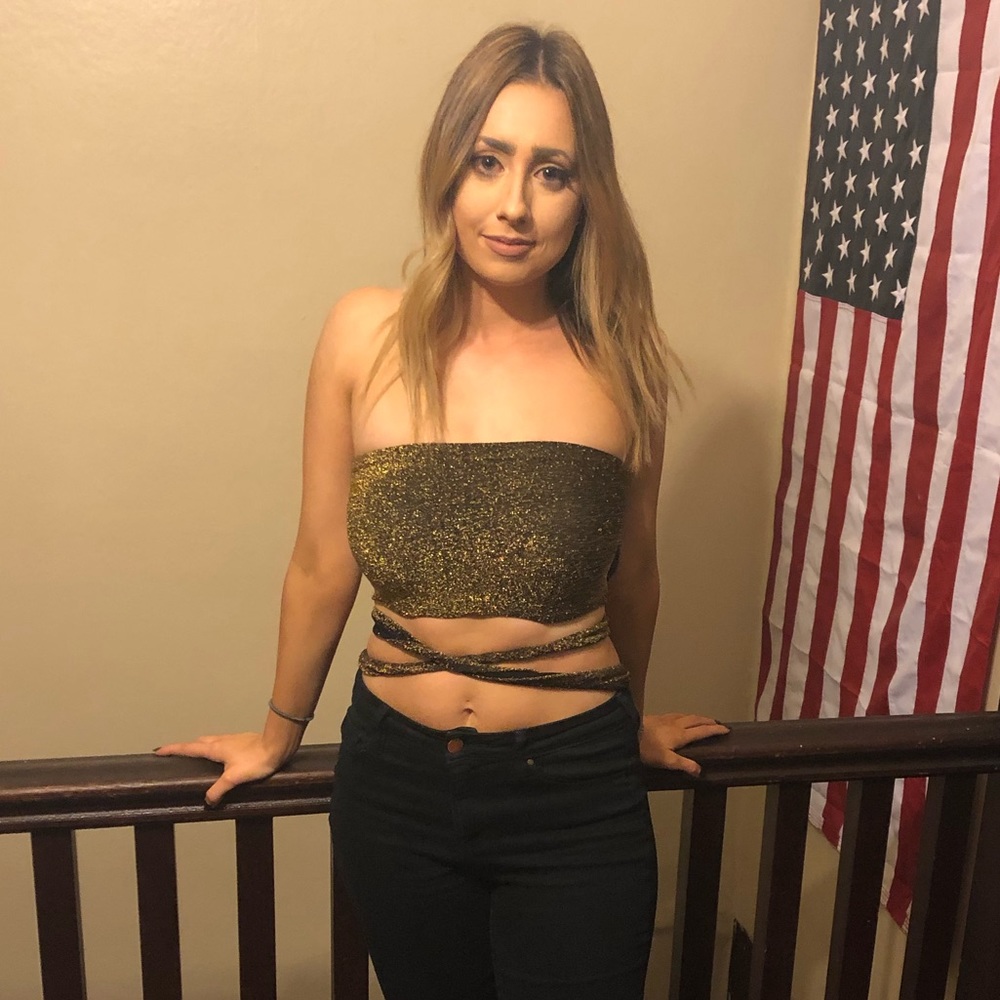 Meet your Posher, Claire